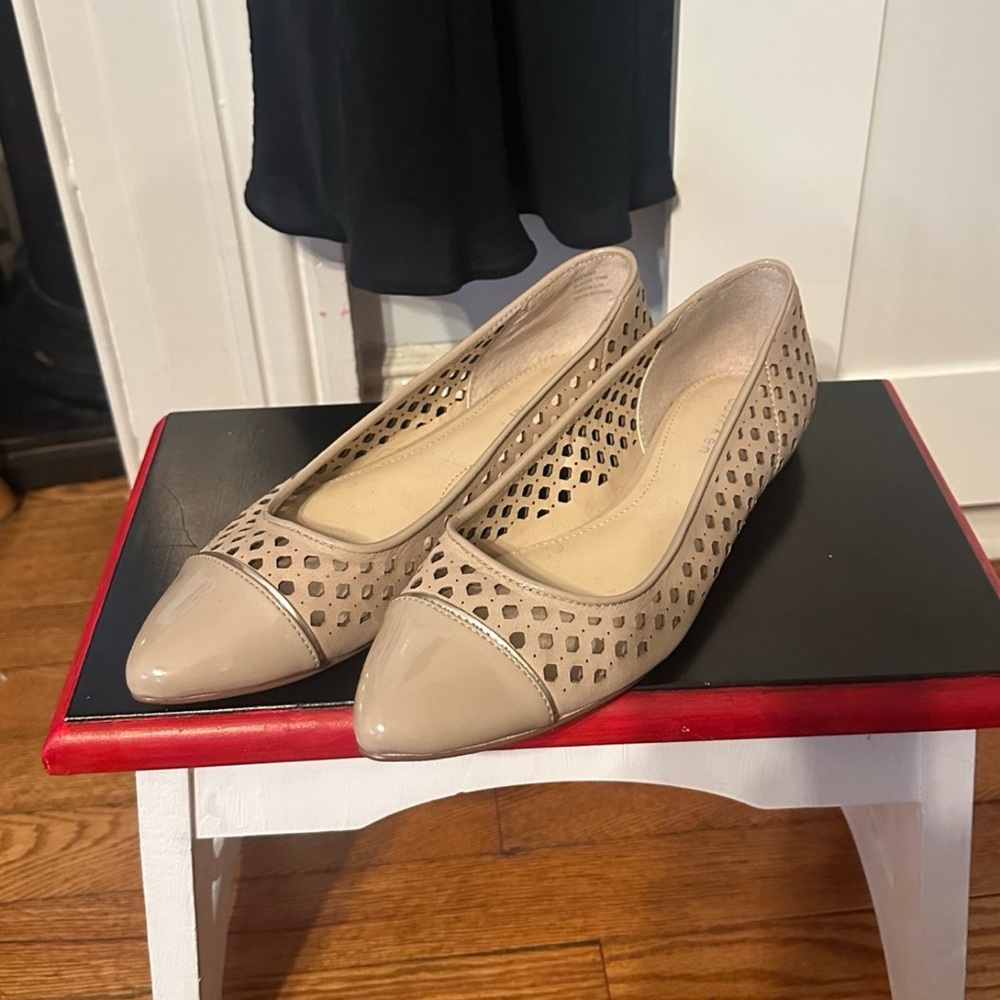 Calvin Klein ballet flats shoes